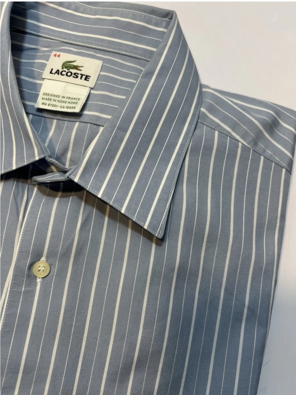 Lacoste 44 Men's button up Dress Shirt XL Long Sleeve Gray Striped
